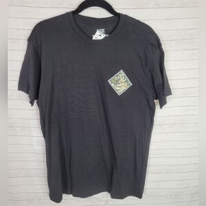 SALTY CREW BLACK CAMO LOGO SHORT SLEEVE TSHIRT, SZ MEDIUM